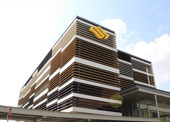 Mattar Mrt - Performance Louvres