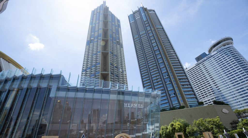 Iconsiam - Performance Louvres