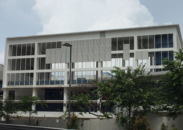 Damai School - Performance Louvres