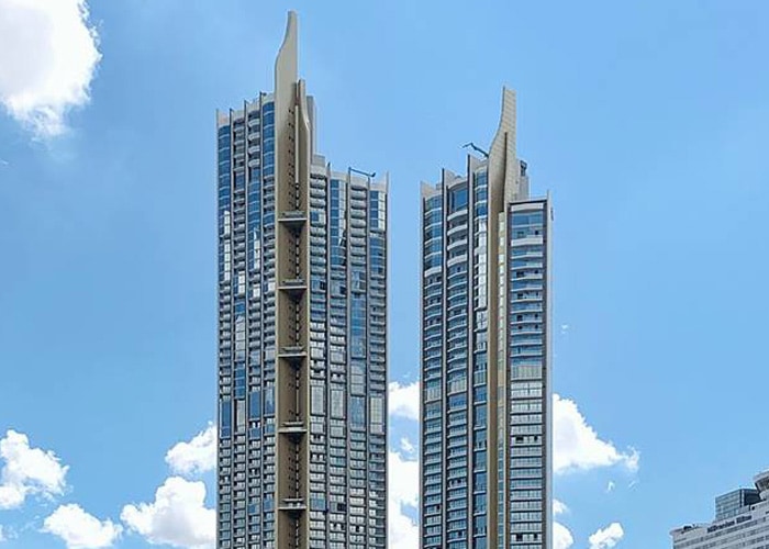 Iconsiam - Performance Louvres