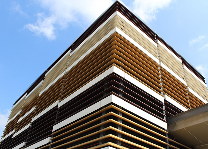Mattar Mrt - Performance Louvres